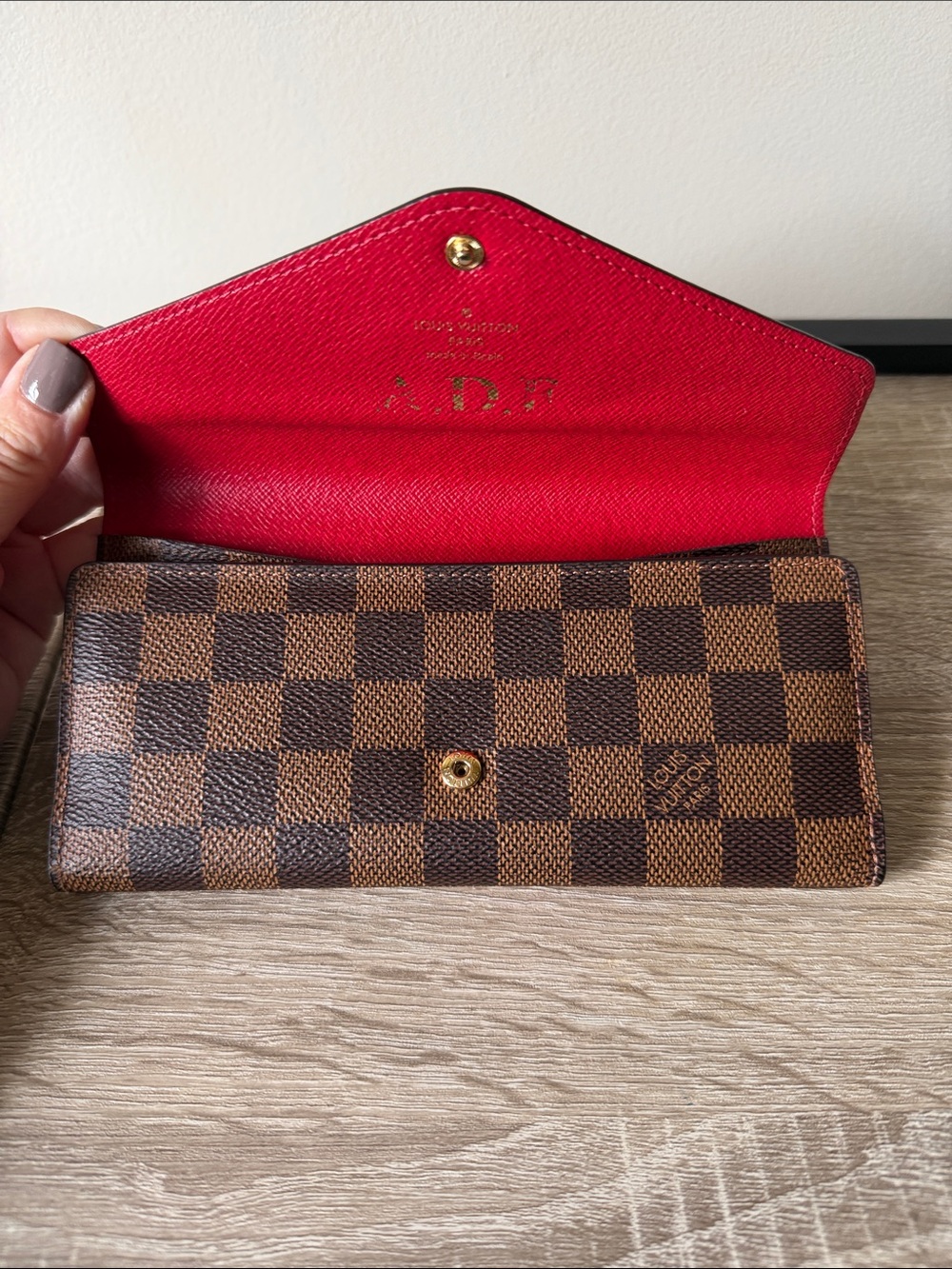 Authentic Louis Vuitton Sarah Wallett - Picture 2 of 7